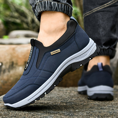 אורתוקלאוד AquaFit – נעלי מים ונוחות רב-שימושיות לגברים ונשים